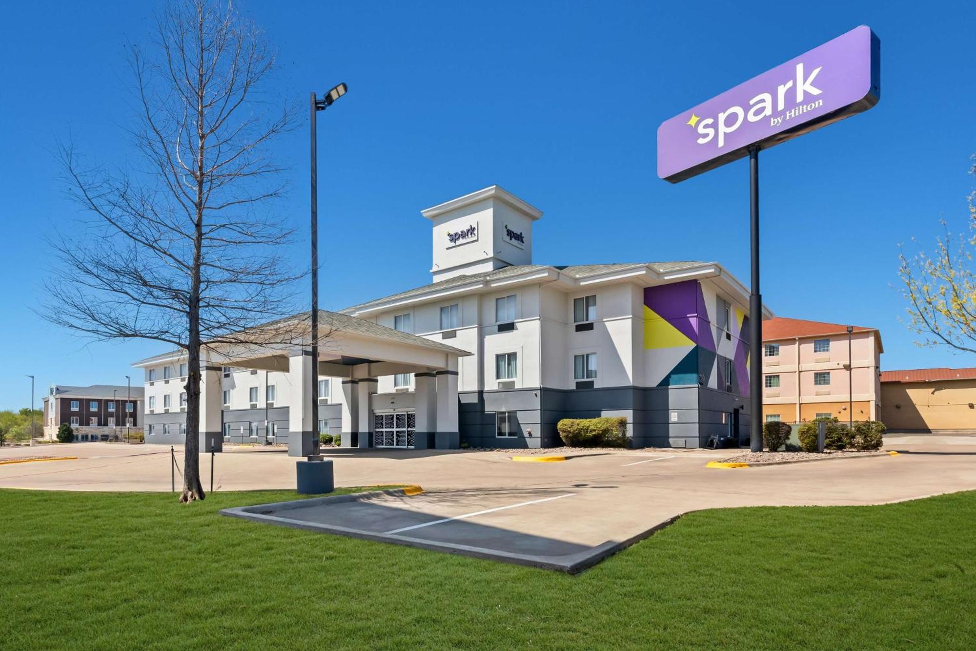Spark By Hilton קילין מראה חיצוני תמונה